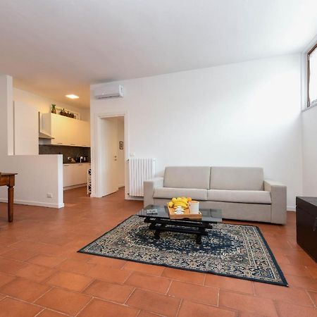 Appartamento Isi Salo Exterior photo