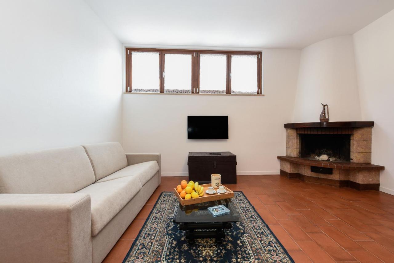 Appartamento Isi Salo Exterior photo